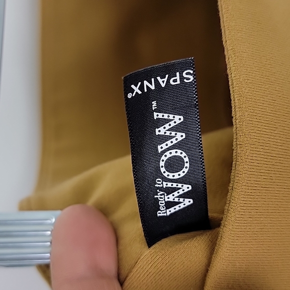 SPANX ready to Wow Leggings size small - Picture 13 of 14